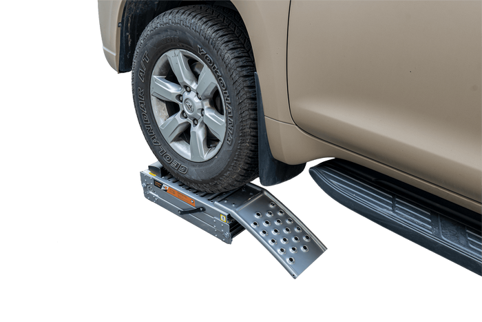 Skladacia oceľová rampa UNITRAILER ALR005 pre príves 200 cm 250 kg