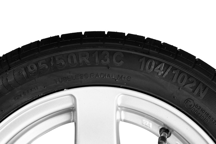 Vystužené koleso na príves TIRE KENDA 195/50 R13C 104/102N ALU STARCO RIM 6Jx13"H2 5x112 ET:30
